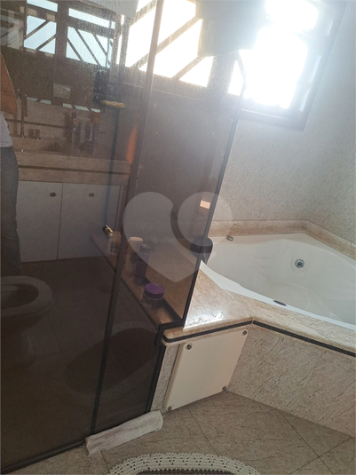 Foto REO1113965
