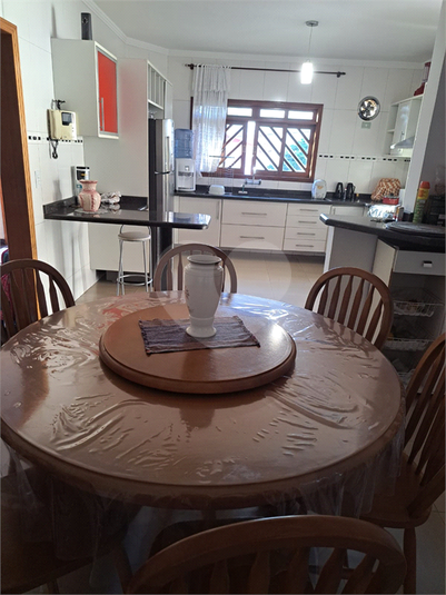 Foto REO1113965