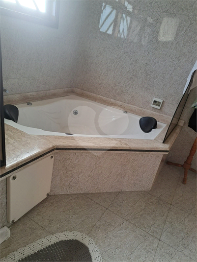Foto REO1113965