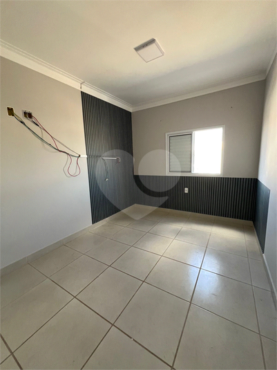 Foto REO1113967