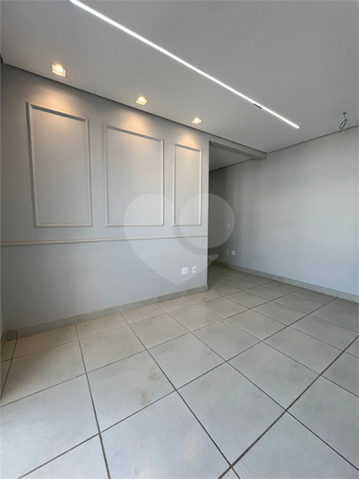 Foto REO1113967