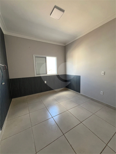Foto REO1113967