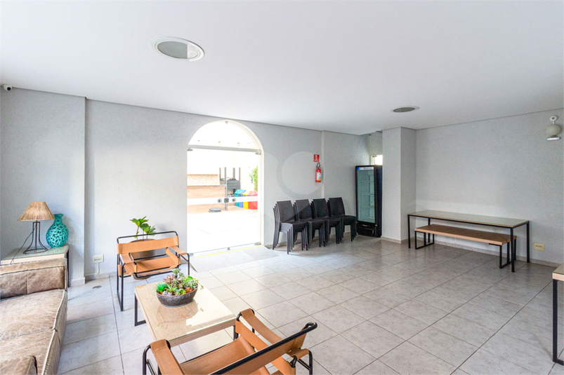 Foto REO1113971