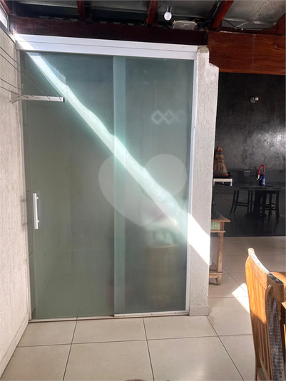 Foto REO1113978