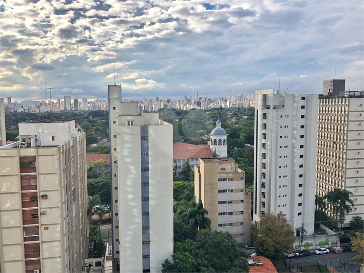 Foto REO1113981