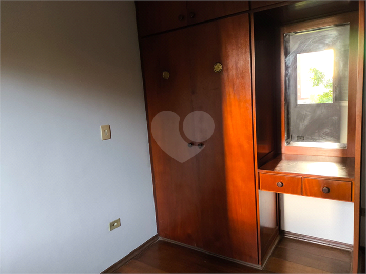 Foto REO1113989