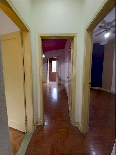 Foto REO1113991
