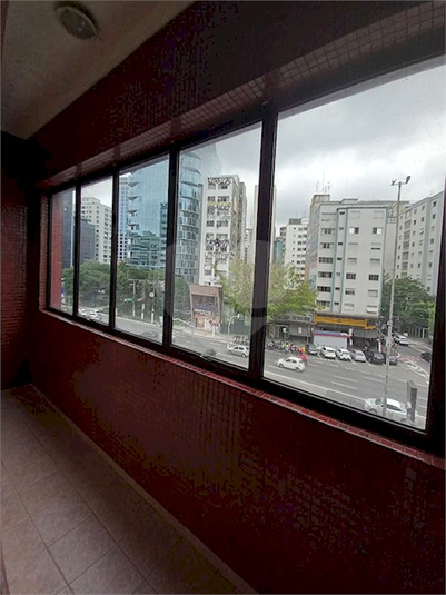 Foto REO1113991