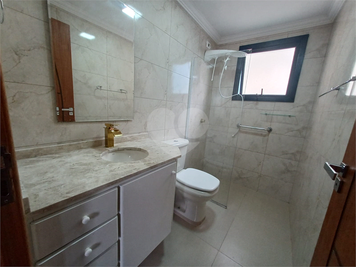 Foto REO1113998