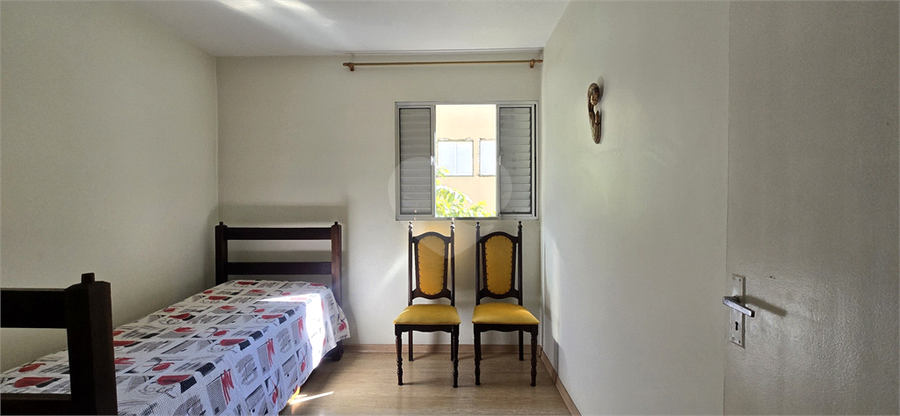 Foto REO1114005