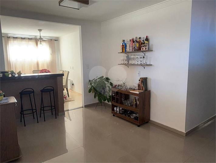 Foto REO1114007