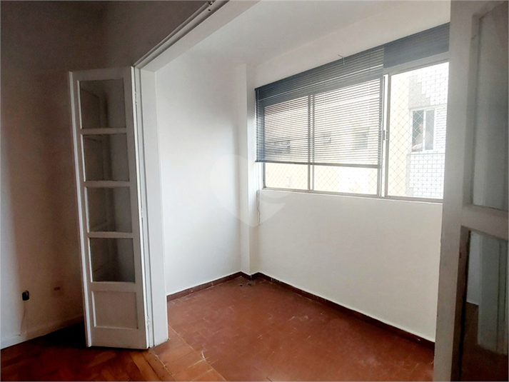 Foto REO1114016