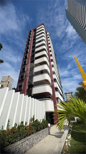 Foto REO1114045