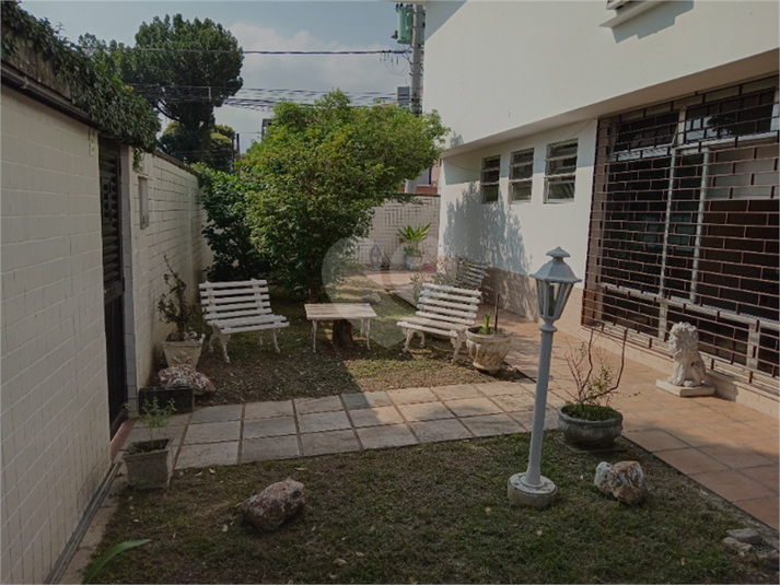 Foto REO1114047
