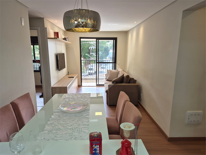 Foto REO1114066