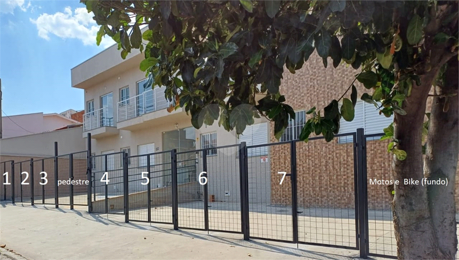 Foto REO1114070