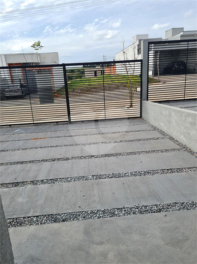 Foto REO1114076