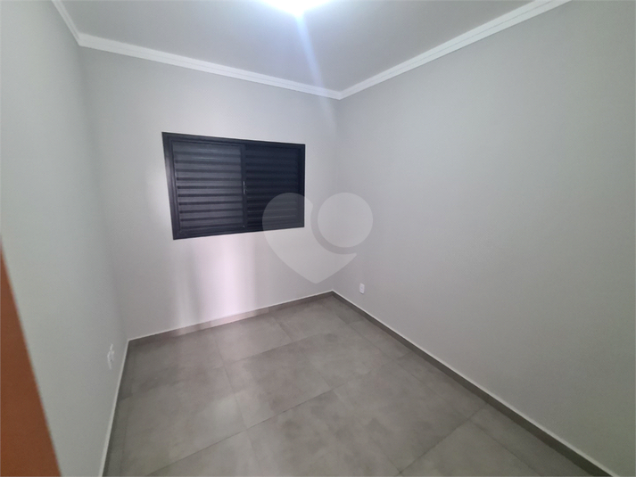 Foto REO1114081
