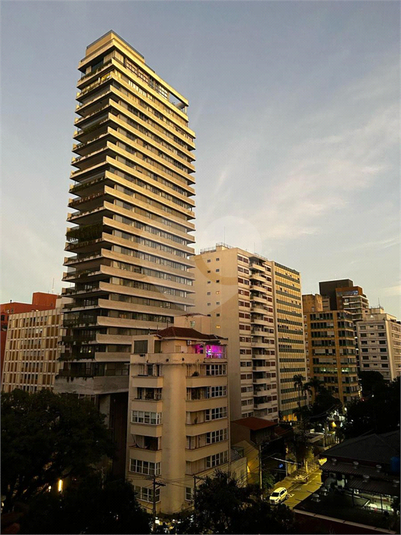 Foto REO1114094