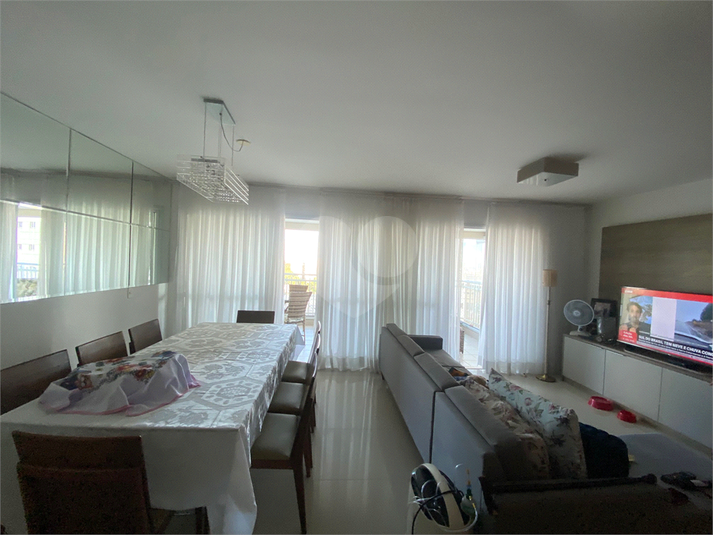 Foto REO1114096