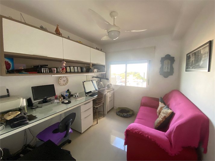 Foto REO1114096