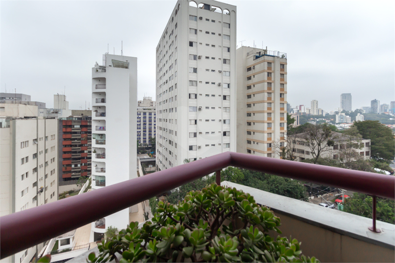 Foto REO1114098