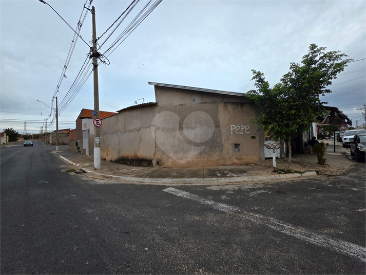 Foto REO1114101