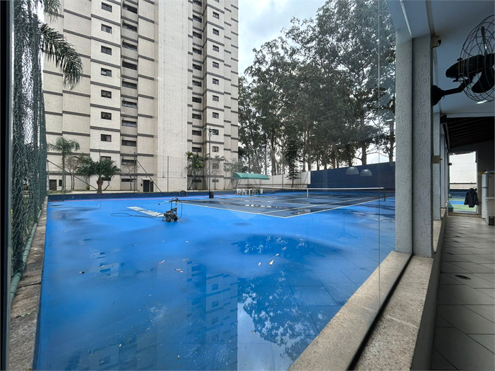Foto REO1114118