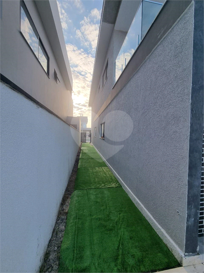 Foto REO1114130