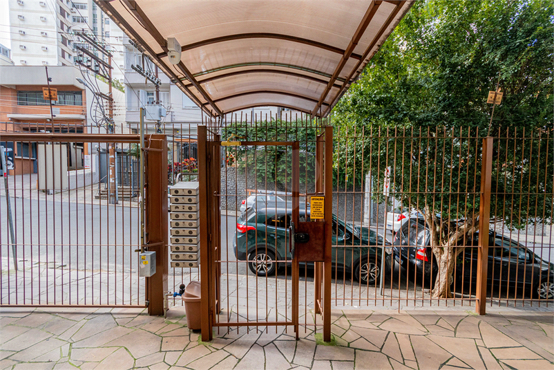 Foto REO1114140