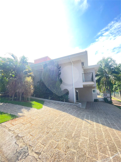 Foto REO1114156