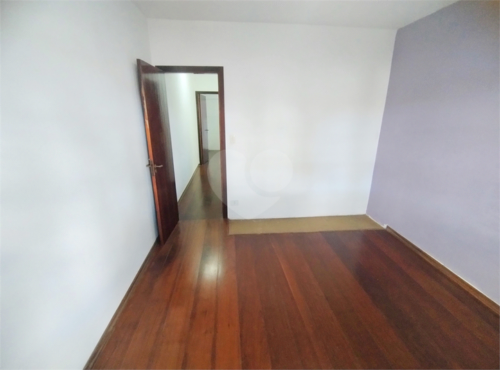 Foto REO1114157