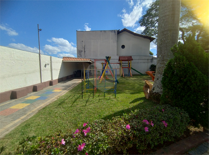 Foto REO1114157