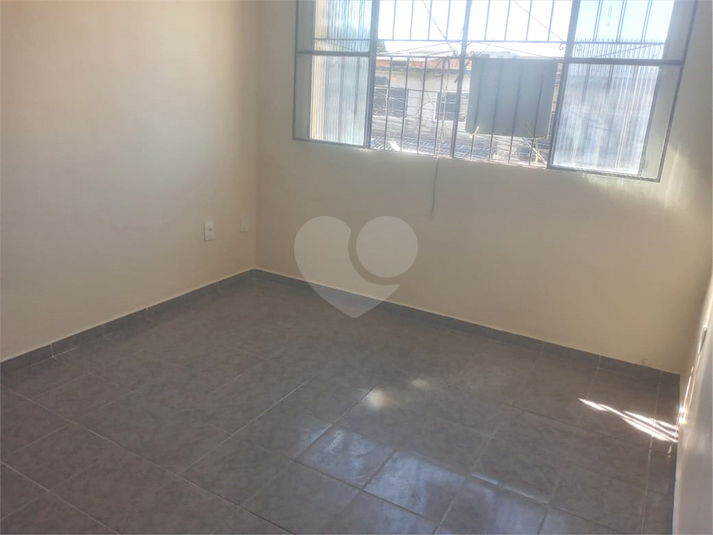Foto REO1114165