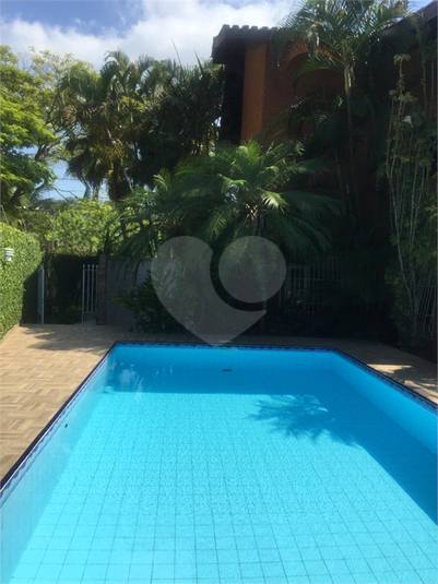 Foto REO1114168