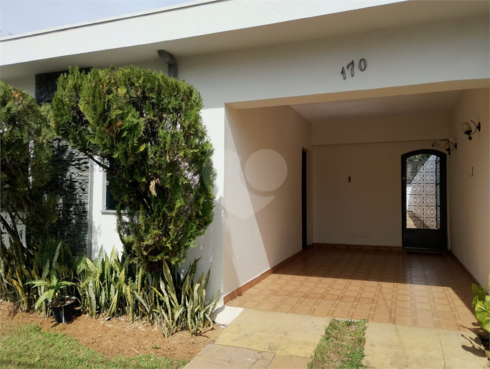 Foto REO1114171
