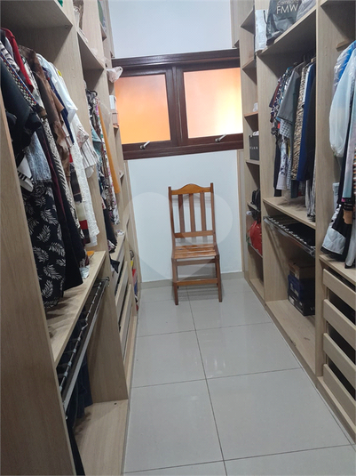 Foto REO1114172