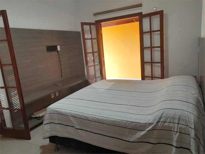 Foto REO1114172