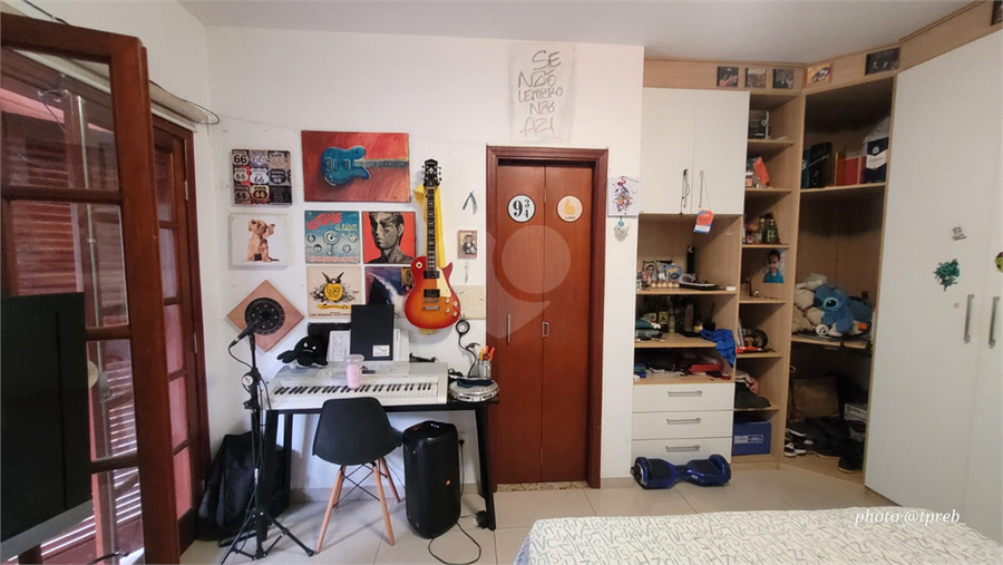 Foto REO1114172