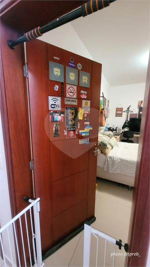 Foto REO1114172