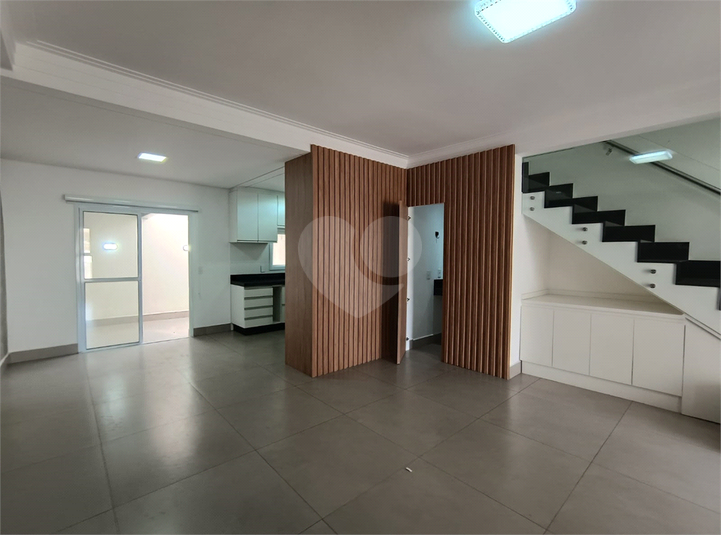 Foto REO1114179