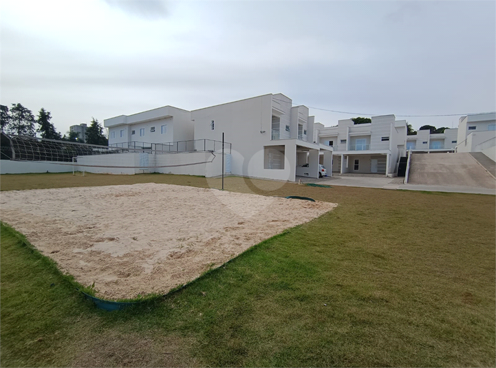 Foto REO1114179