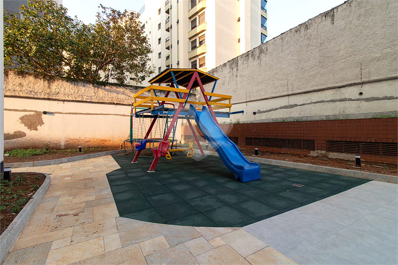 Foto REO1114180