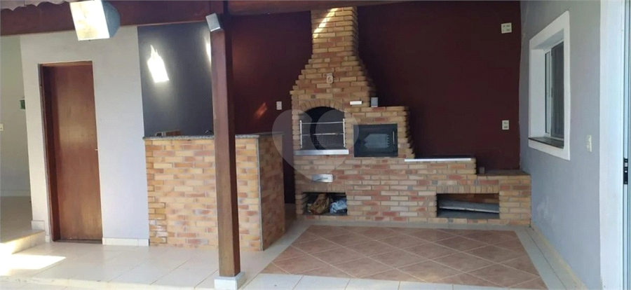 Foto REO1114185