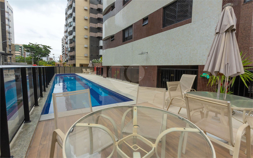 Foto REO1114186