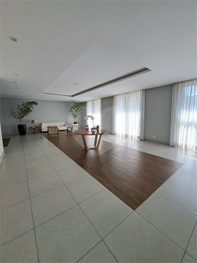 Foto REO1114187