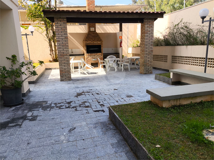Foto REO1114202