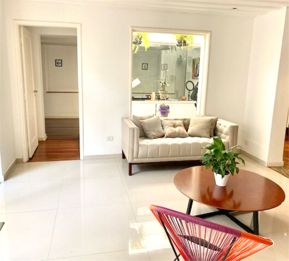 Foto REO1114235
