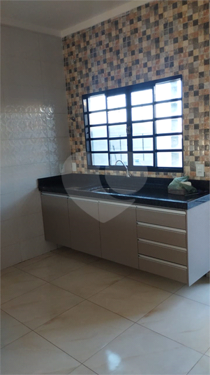 Foto REO1114237
