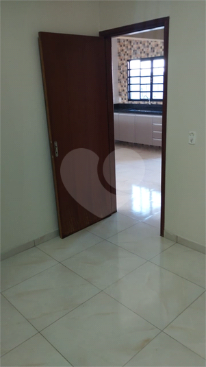 Foto REO1114237